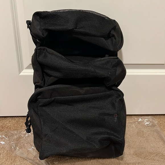 New Recycled firefighter 24HR Panel pouches - Picture 3 of 4